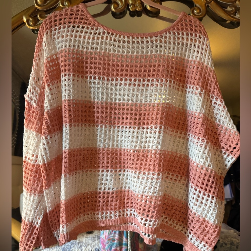 Chic Striped Knit Blouse in Pink and White